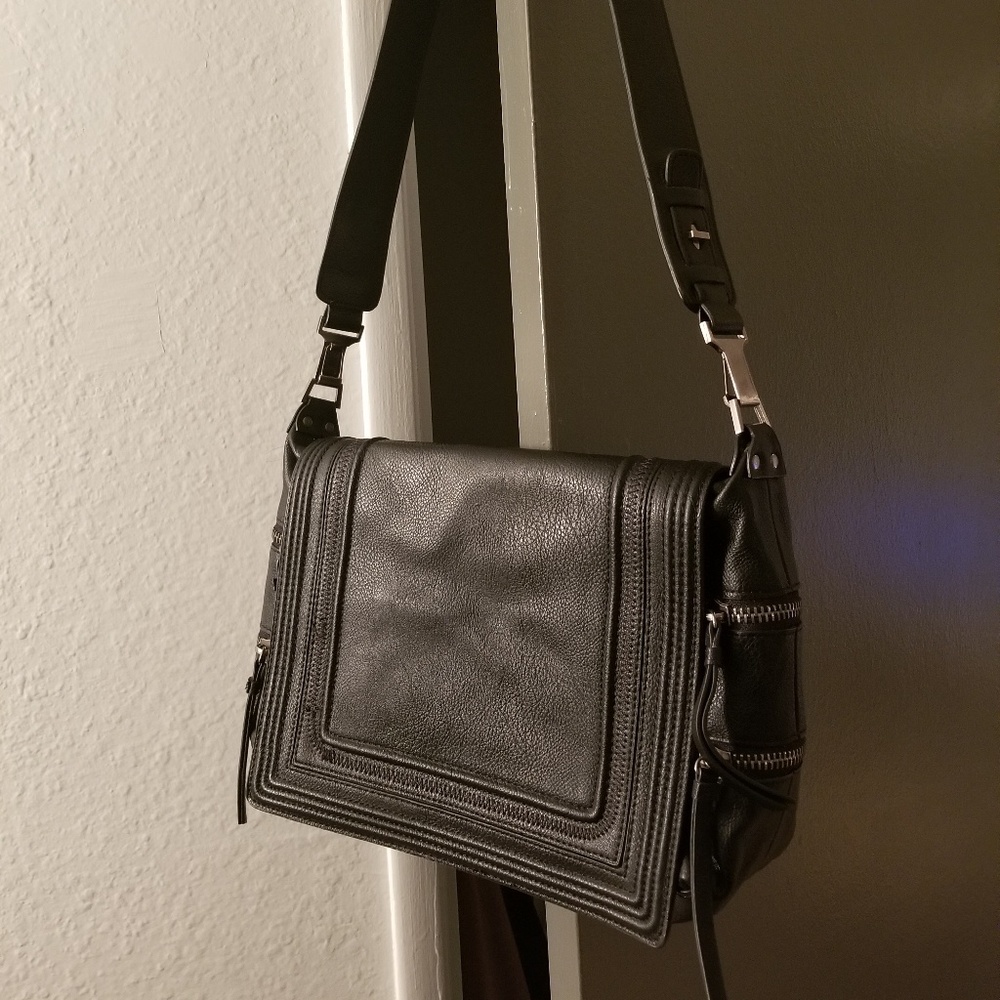 Messenger bag